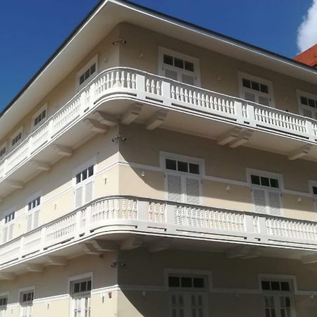 Apartotel Casa Franco Panama Stadt Exterior foto
